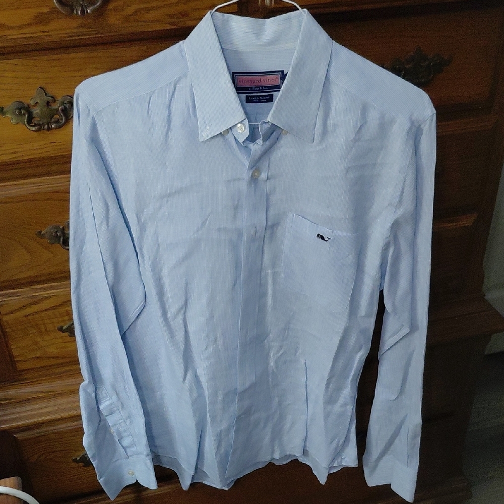 Vineyard Vines Light Blue Casual Button-Down Shirt